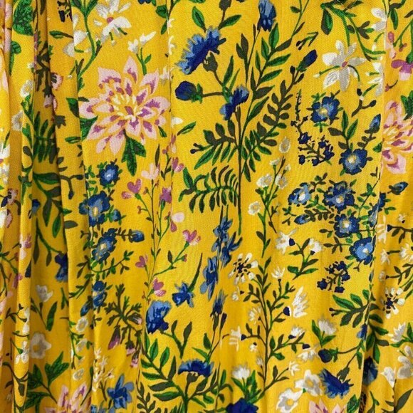 Old Navy Yellow Floral Keyhole Front Romper With Pockets - Picture 5 of 9